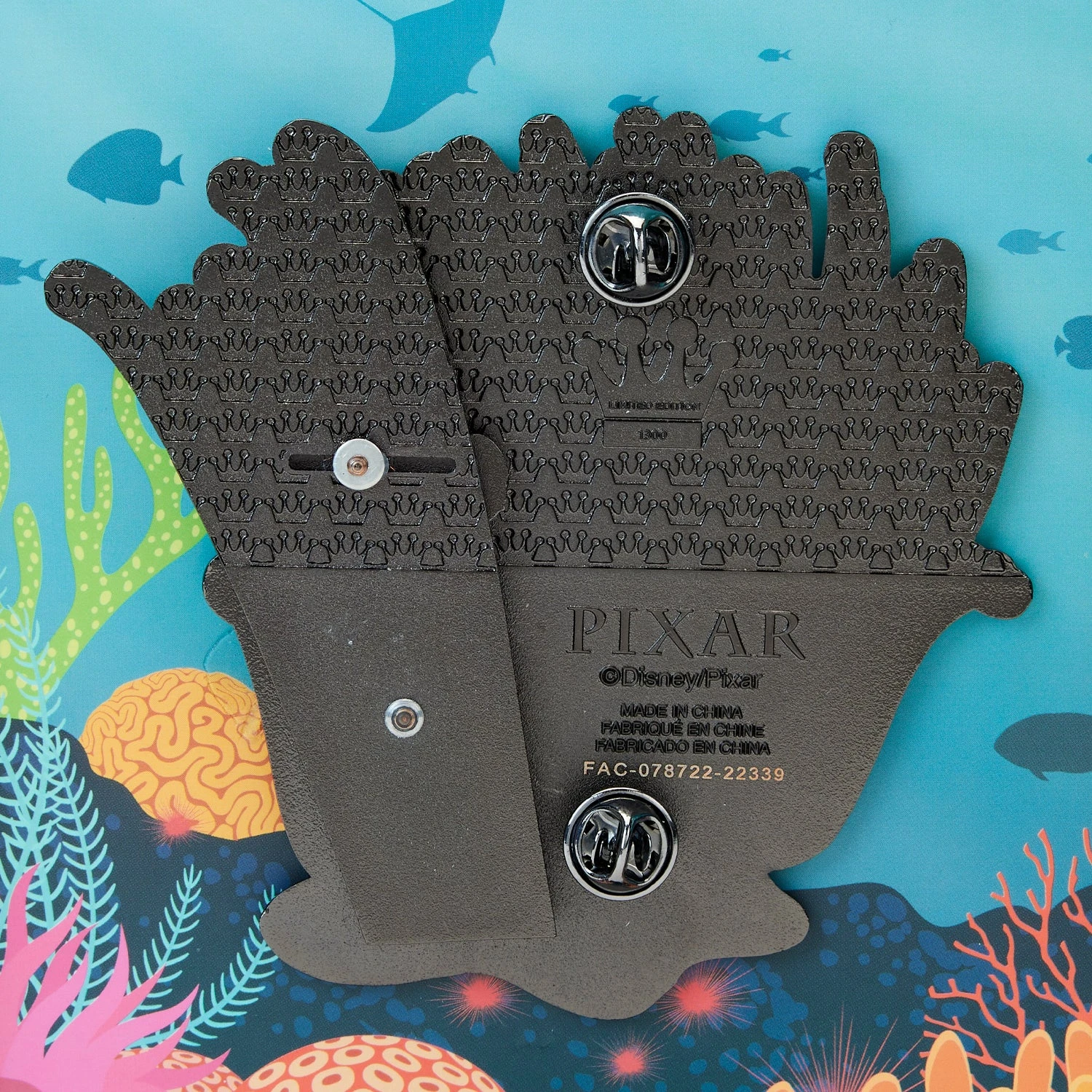 Loungefly Pixar Finding Nemo 20th Anniversary 3 Inch Collector Pin - Image 5