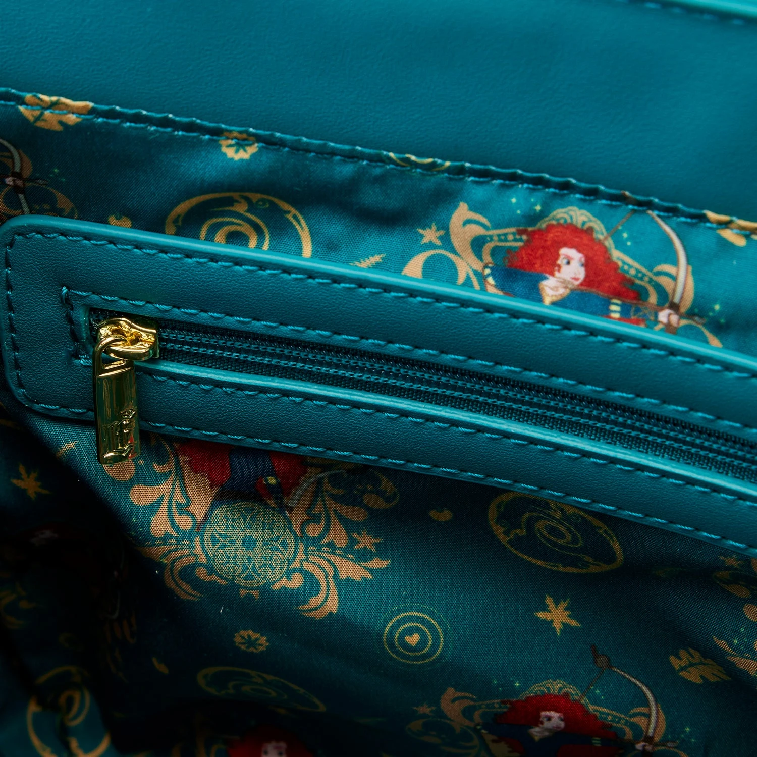 Loungefly Disney Brave Merida Princess Scene Crossbody Bag - Image 6